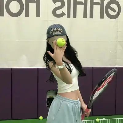 万俊语